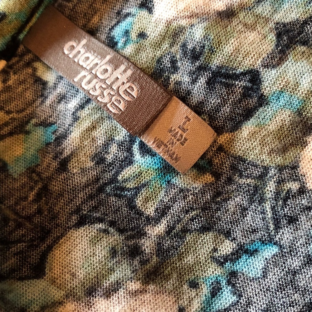 Floral Tank - Picture 5 of 5
